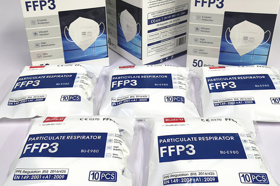 FFP3 Particle Filtering Half Mask , Breathable FFP3 Particulate Respirator , Excellent Packing Design